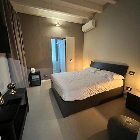V&B Suites And Apartments Παβία Εξωτερικό φωτογραφία
