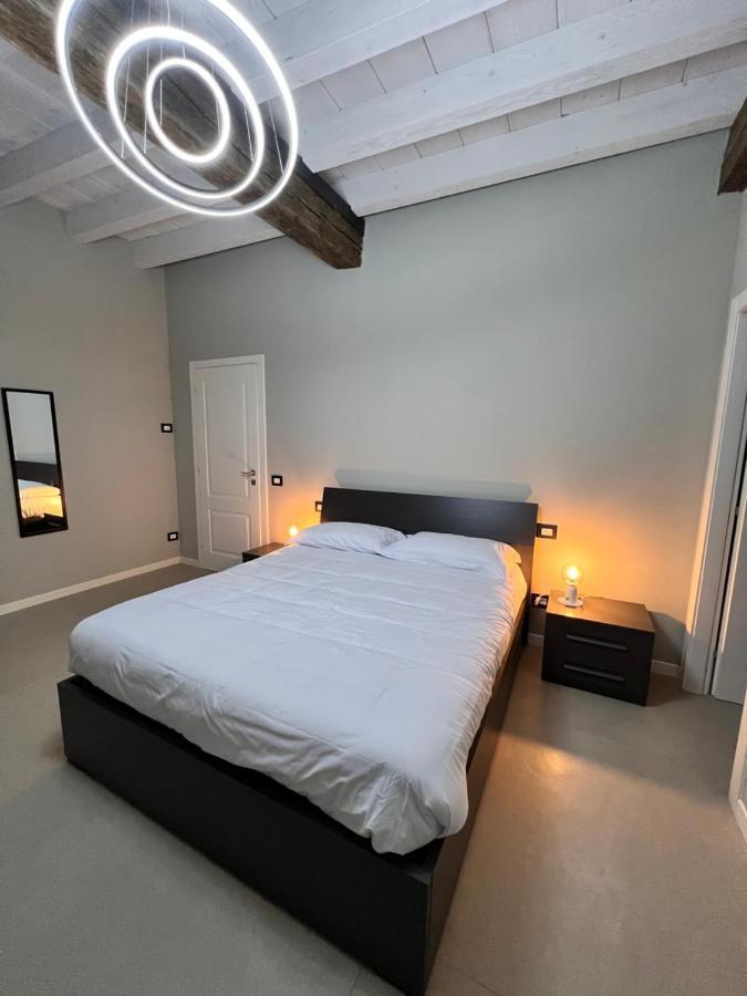 V&B Suites And Apartments Παβία Εξωτερικό φωτογραφία