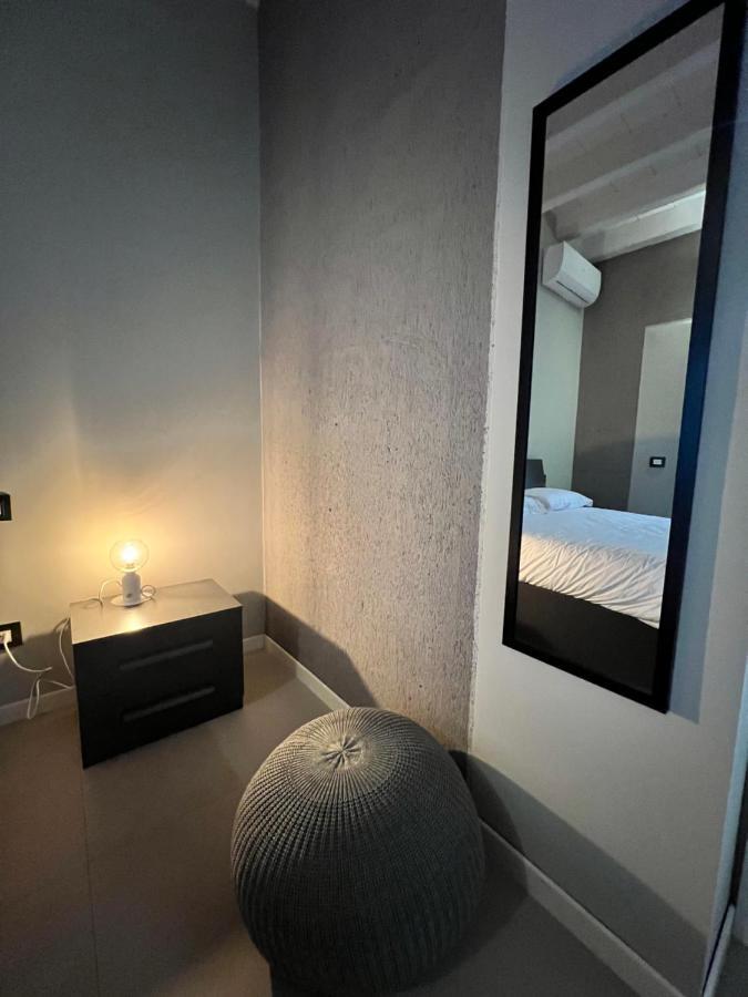V&B Suites And Apartments Παβία Εξωτερικό φωτογραφία