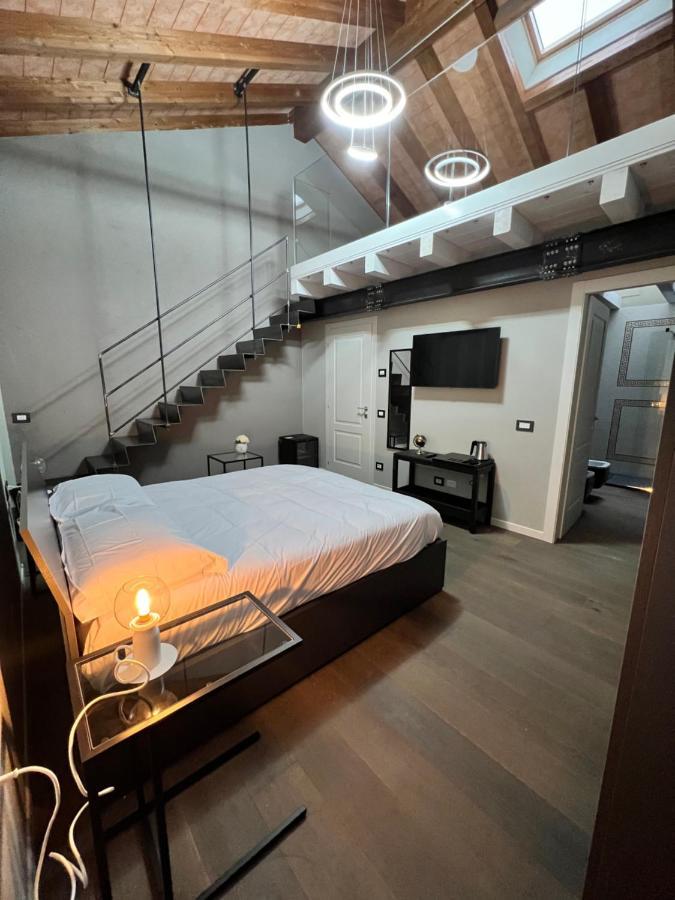 V&B Suites And Apartments Παβία Εξωτερικό φωτογραφία