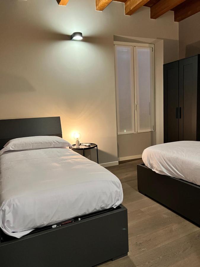 V&B Suites And Apartments Παβία Εξωτερικό φωτογραφία